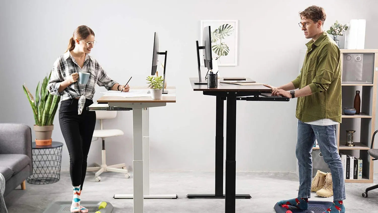 The Health Benefits of Using the CDC Electric Standing Desk